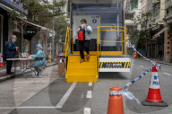 NEWS - Coronavirus: Mobile Covid-19-Testwagen in Hongkong
