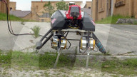 FEATURE - Militärroboter der Zukunft könnten von echtem Muskelgewebe angetrieben werden