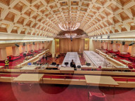 NEWS - Coronavirus: Vom Kurhaus zum Impfzentrum: Erste Corona-Impfungen im Benzetsaal vom Kurhaus in Baden-Baden
