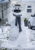 Snow hits the south