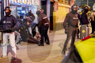 Police Control After Demonstration Against Curfew - Rotterdam