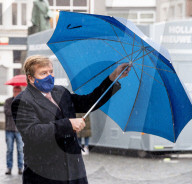 ROYALS - König Willem Alexander besucht Den Bosch nach Unruhen