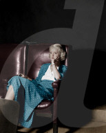 PORTRAIT - Hollywood Photo Archive