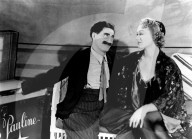 PORTRAIT - Hollywood Photo Archive