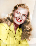 PORTRAIT - Hollywood Photo Archive
