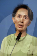 Aung San Suu Kyi meets Swedish PM