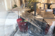 NEWS - Coronavirus: Geschlossene Cafés und Restaurants in Paris