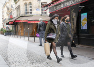 NEWS - Coronavirus: Geschlossene Cafés und Restaurants in Paris