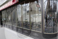 NEWS - Coronavirus: Geschlossene Cafés und Restaurants in Paris