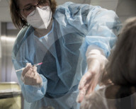 NEWS - Coronavirus: Impfung von Betagten in Strasbourg