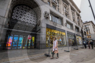 NEWS - Mode-Onlinehändler Asos übernimmt Topshop