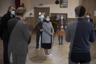Priti Patel visits Swaminarayan School Vaccination Centre