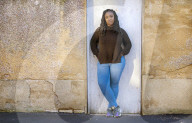 Young women of colour navigate the risky world of forex trading