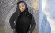 Young women of colour navigate the risky world of forex trading