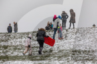 Strong winds and snow for the South East this morning as Storm Darcy contiues to cause chaos.