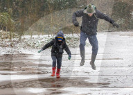 Strong winds and snow for the South East this moring as Storm Darcy contiues to cause chaos.