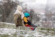 Strong winds and snow for the South East this morning as Storm Darcy contiues to cause chaos.