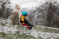 Strong winds and snow for the South East this morning as Storm Darcy contiues to cause chaos.