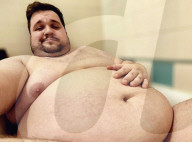 FEATURE -  Gainer Community: Datenanalyst Spartan Pudge verzehrt Tausende Kalorien pro Tag bis er so viel wiegt wie ein Grizzly Bär