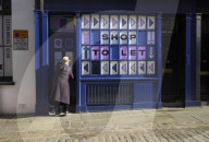 UK economy suffered record annual slump of 9.9% in 2020