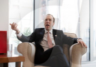 NEWS - GB-Gesundheitsminister Matt Hancock in seinem Büro in der Victoria Street, London