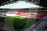 SPORT - Bundesliga: Neues Stadion des SC Freiburg im Freiburger Wolfswinkel ist fast fertiggestellt