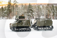 Royal Marines master survival skills in the Arctic