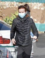 PREMIUM EXCLUSIVE Marcia Cross Bundled Up For Whole Foods Grocery Run