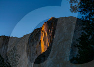 FEATURE - Naturphänomen "Yosemite Firefall" am Horsetail Fall