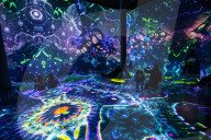 FEATURE - Die Schönheit von Mathematik, Natur und Architektur: Digitale Installation im New Yorker Artechouse