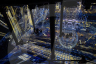 FEATURE - Die Schönheit von Mathematik, Natur und Architektur: Digitale Installation im New Yorker Artechouse