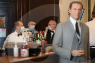 FEATURE -  Madame Tussauds Wachsfiguren im Steakhouse Peter Luger in NYC