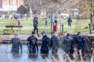Specialist police diving unit searches ponds on Clapham Common this morning as the hunt for missing Londoner, Sarah Everard 33 continues.
