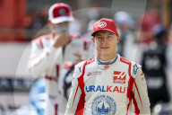 SPORT - Formel 1: Testfahrten in Bahrain