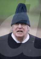 NEWS - Premier Boris Johnson joggt morgens in Westminster, London