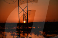 FEATURE - Ruft Fernweh hervor: Sonnenuntergang in den Everglades, Florida