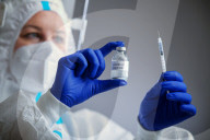 NEWS - Coronavirus: Impfung gegen Covid-19 (Symbolbilder)