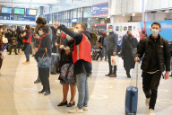 NEWS - Coronavirus: Neuer Lockdown in Paris - Reges Treiben an den Bahnhöfen