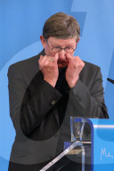 NEWS - Kardinal Woelki an Pressekonferenz in Köln