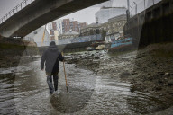 Finding calm: the Thames at low tide during lockdown. Photographer David Levene found himself drawn to water, and the River Thames at low tide, for his second lockdown photo diary.