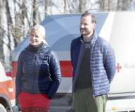 Royal Visit To Red Cross - Oslo 