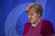 NEWS - Coronavirus: Bundeskanzlerin Merkel nach dem virtuellen EU-Gipfel im Berliner Kanzleramt
