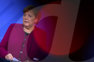 NEWS - Coronavirus: Bundeskanzlerin Merkel nach dem virtuellen EU-Gipfel im Berliner Kanzleramt
