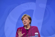 NEWS - Coronavirus: Bundeskanzlerin Merkel nach dem virtuellen EU-Gipfel im Berliner Kanzleramt