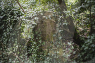 FEATURE - Nunhead Cemetery : Ein zugewachsener viktorianischer Friedhof in London