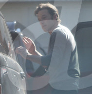 PREMIUM EXCLUSIVE Ben Affleck spotted in LA as rumors run he is back with Ana 