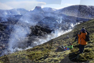 NEWS - Spalteneruption am Berg Fagradalsfjall auf der Halbinsel Reykjanes im Südwesten Islands