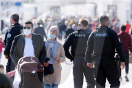 NEWS - Coronavirus: Zahlreiche AusflŸgler in Nizza