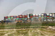 NEWS - Containerschiff Ever Given auf dem Suez-Kanal wieder frei