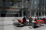 NEWS - Coronavirus: Schweiz - Restaurants und Kinos sind noch immer geschlossen